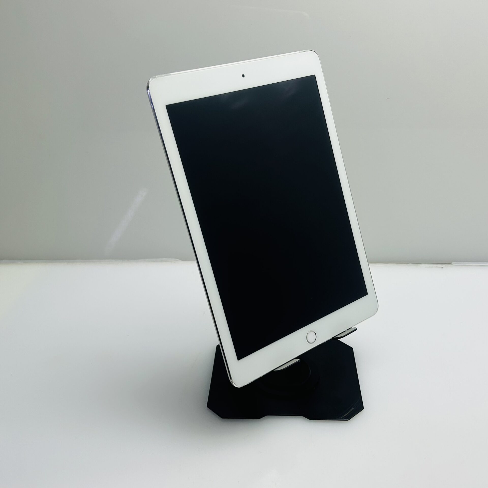 Apple iPad Air 2 (WiFi/Cellular) 16GB Silver - (Grade B) No Touch