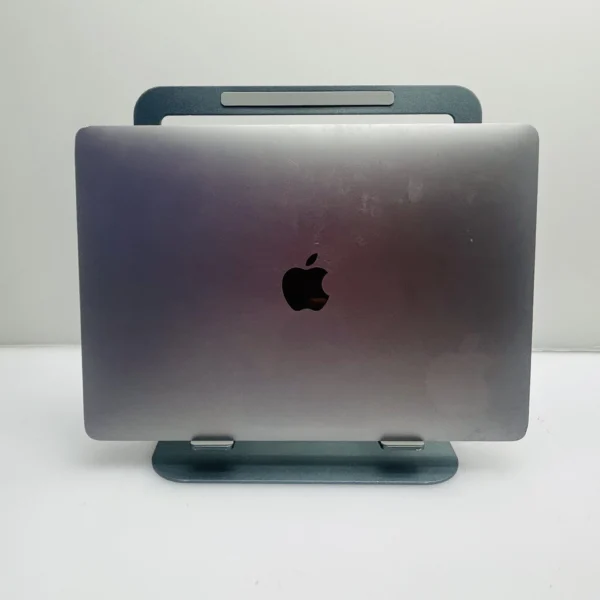 Apple MacBook Pro “M1” 13-inch 8 CPU/8 GPU 8GB RAM 512GB SSD Space