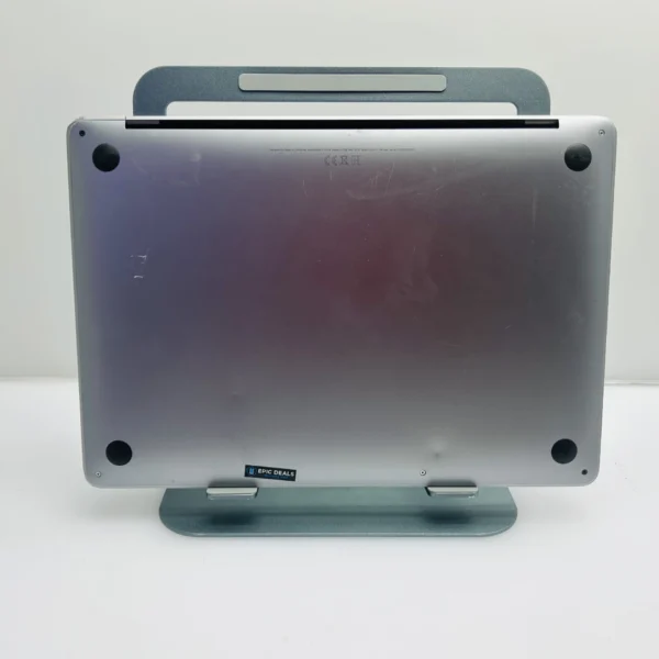Apple MacBook Pro “M1” 13-inch 8 CPU/8 GPU 8GB RAM 512GB SSD Space