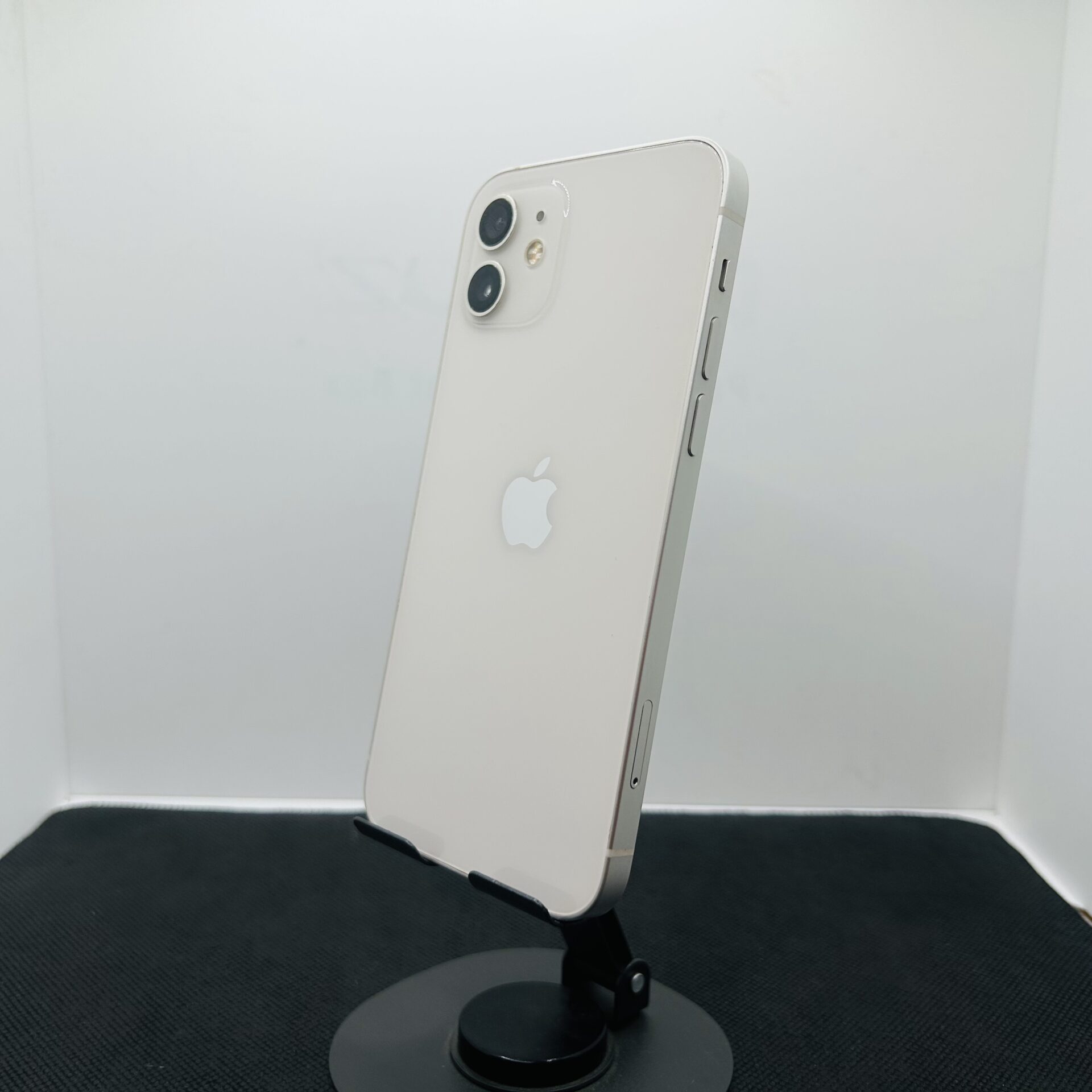 Apple iPhone 12 128GB White - (Grade B) | Epic Deals SA