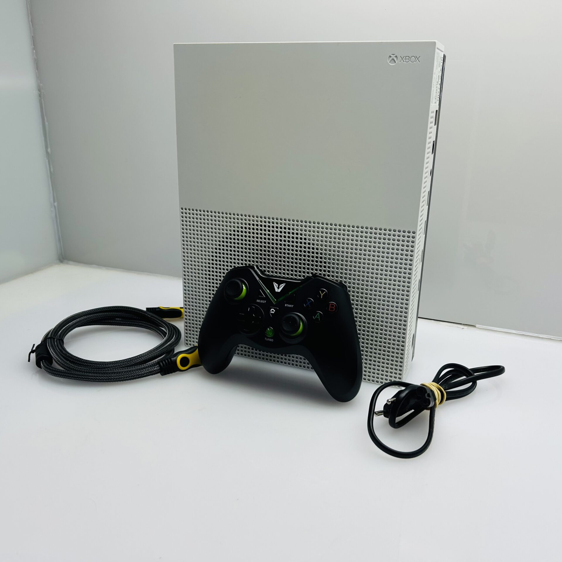 Xbox One S 1T White + HDMI Cable + Power Cable + Volkano Controller- (Grade B) - Image 3