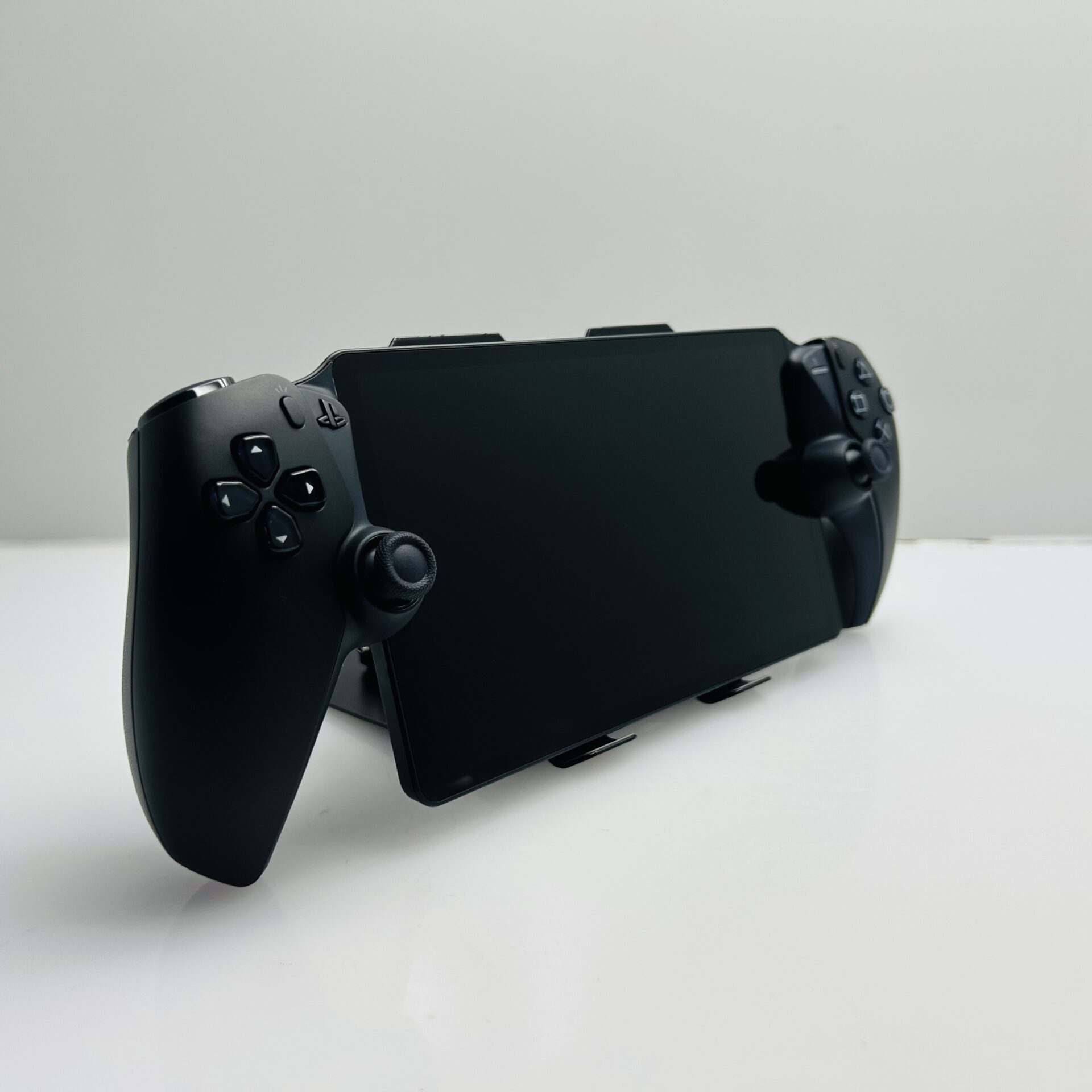 Sony PlayStation Portal Midnight Black (Grade A) – (Requires Playstation 5 To Function) - Image 2
