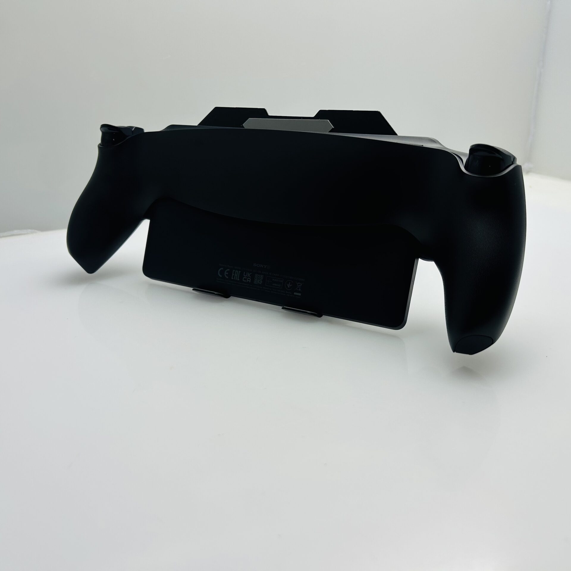 Sony PlayStation Portal Midnight Black (Grade A) – (Requires Playstation 5 To Function) - Image 6
