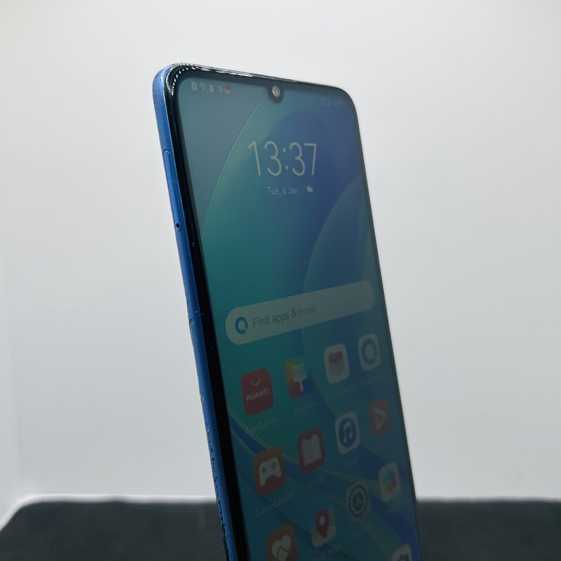 Huawei Nova Y70 Plus 128GB Crystal Blue - (Grade B) - Image 5