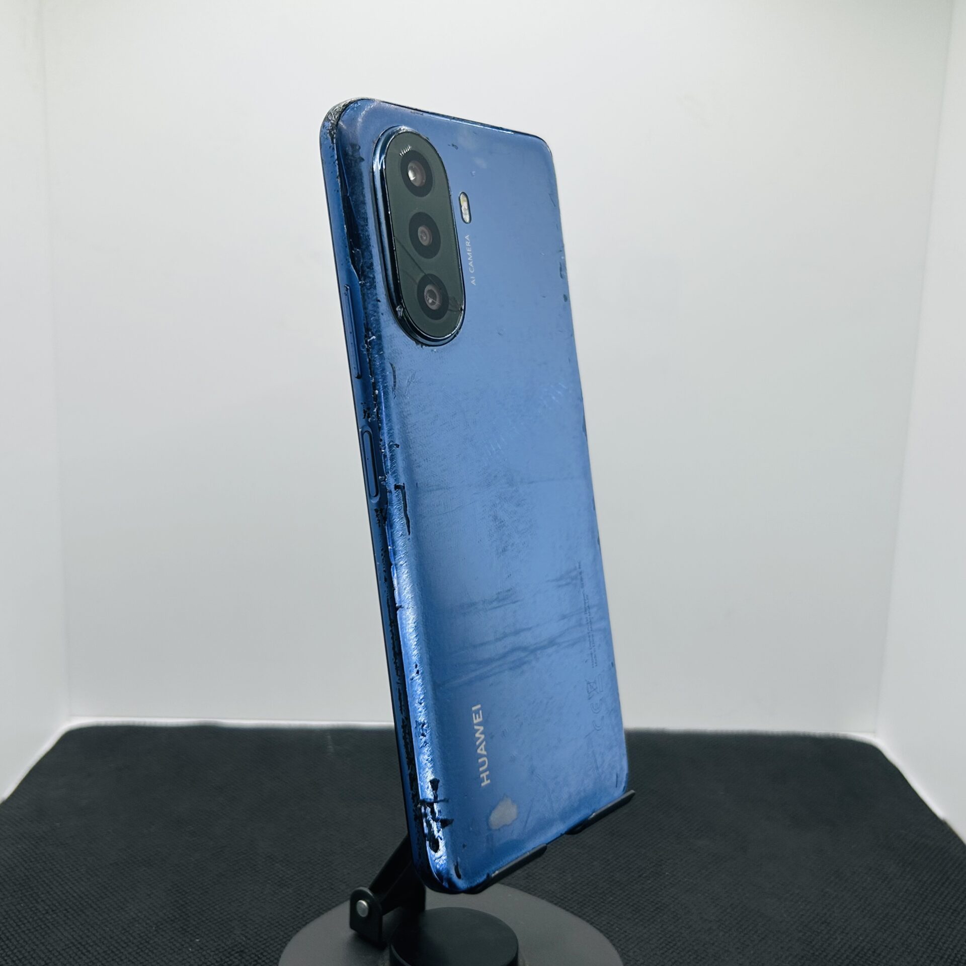 Huawei Nova Y70 Plus 128GB Crystal Blue - (Grade B) - Image 8