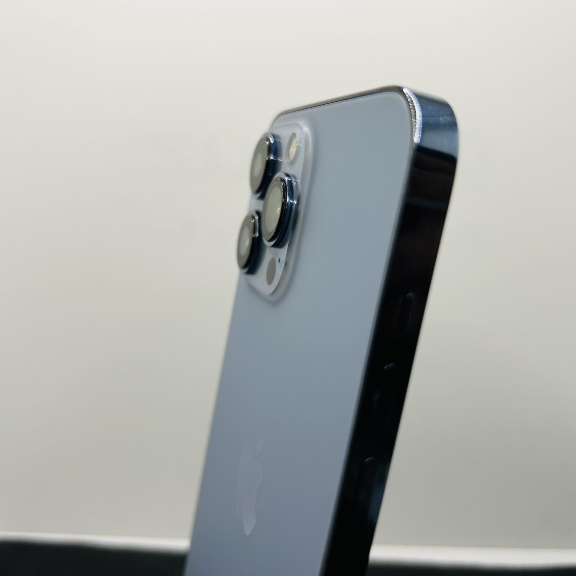 Apple iPhone 13 Pro Max 512GB Sierra Blue (Grade B) - Image 9