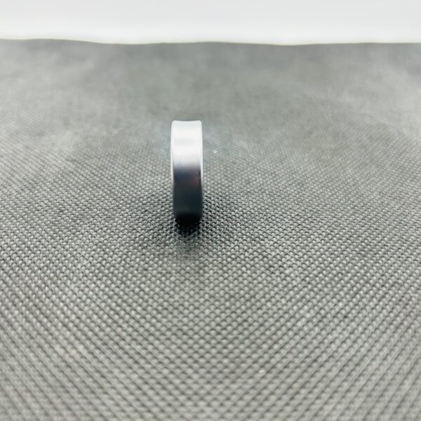 Samsung Galaxy Ring Titanium Silver (Size 9) - Grade B - Image 7