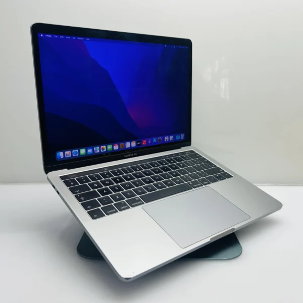 Macbook Pro 13-inch “Core i5″ 2.9GHz (Late 2016) 8GB RAM 512GB SSD
