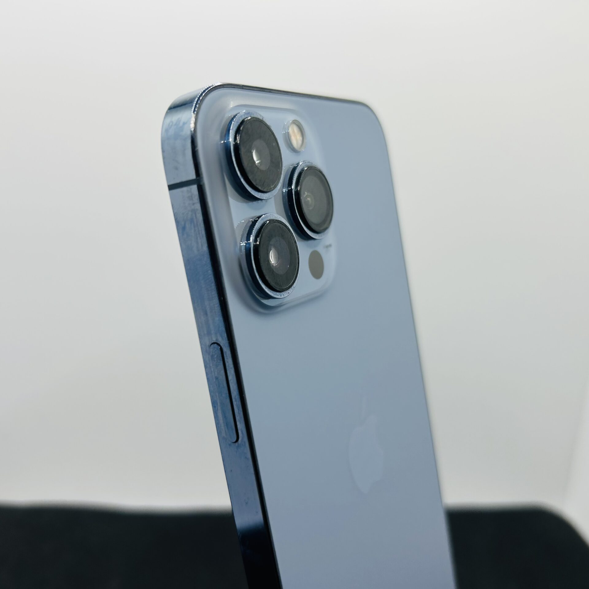 Apple iPhone 13 Pro Max 512GB Sierra Blue – (Grade B) | Epic Deals SA