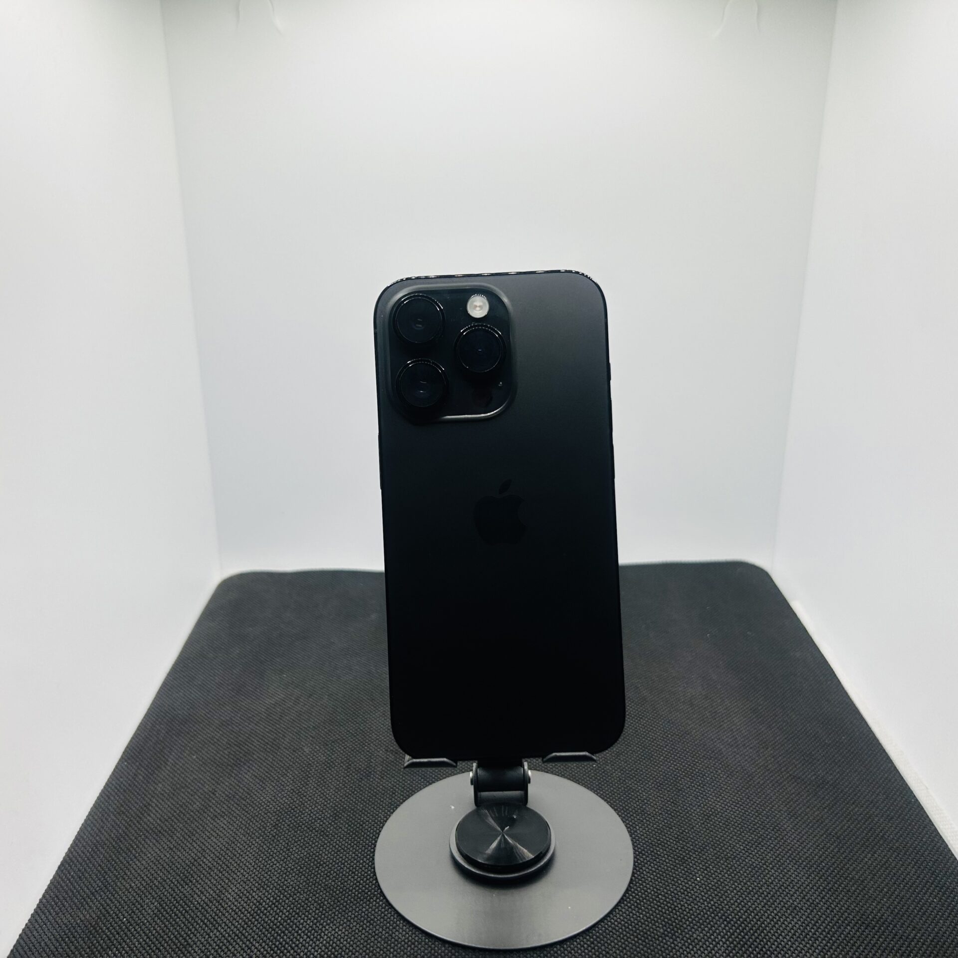 Apple iPhone 14 Pro 128GB Space Black - (Grade B) | Epic Deals SA