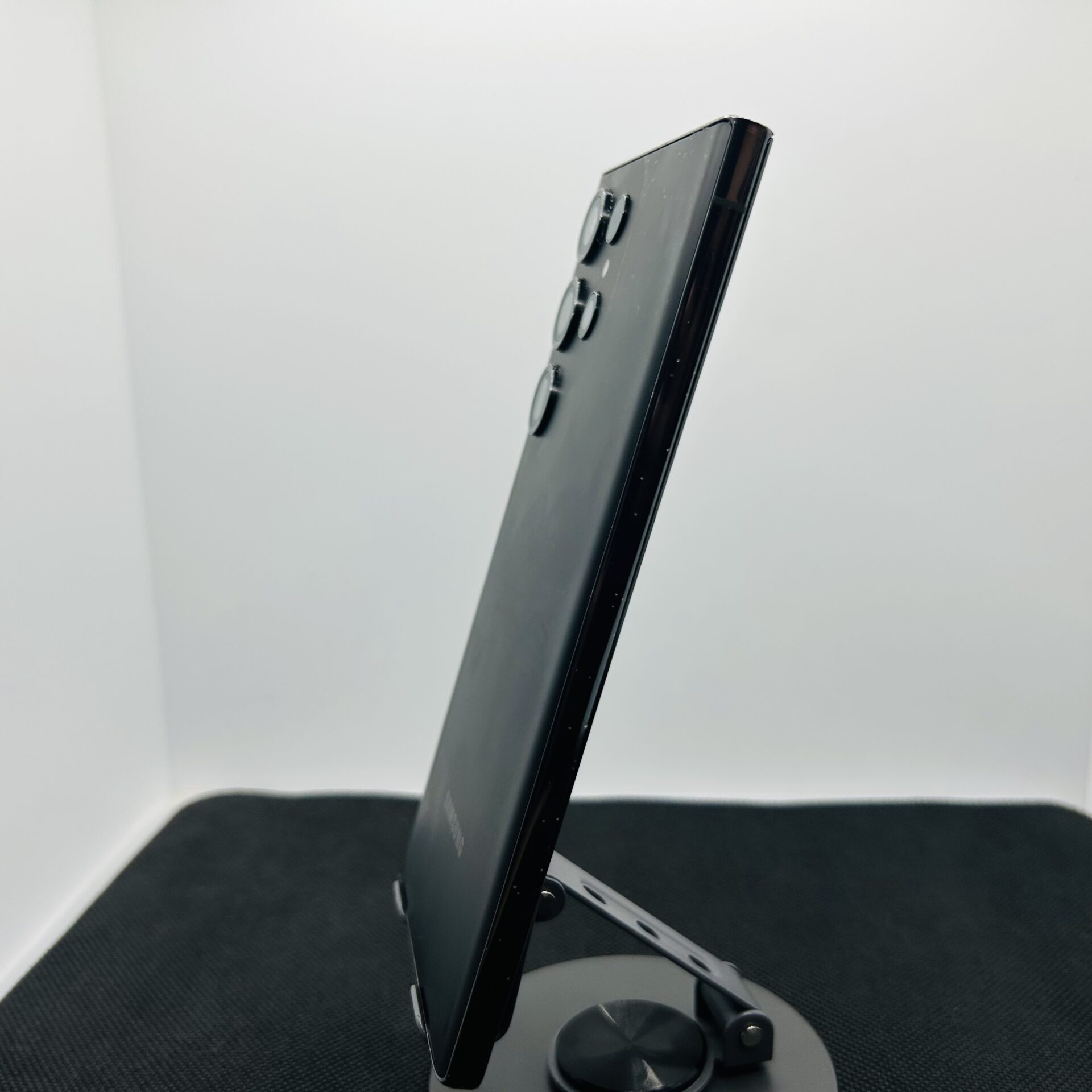 Samsung Galaxy S23 Ultra 512GB Phantom Black – (Grade B) - Image 7
