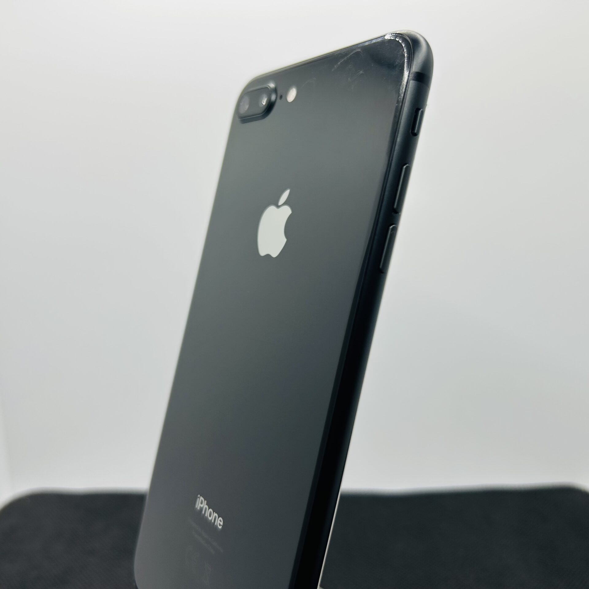 Apple iPhone 8 Plus 256GB Space Gray (Grade B) – Home Button And