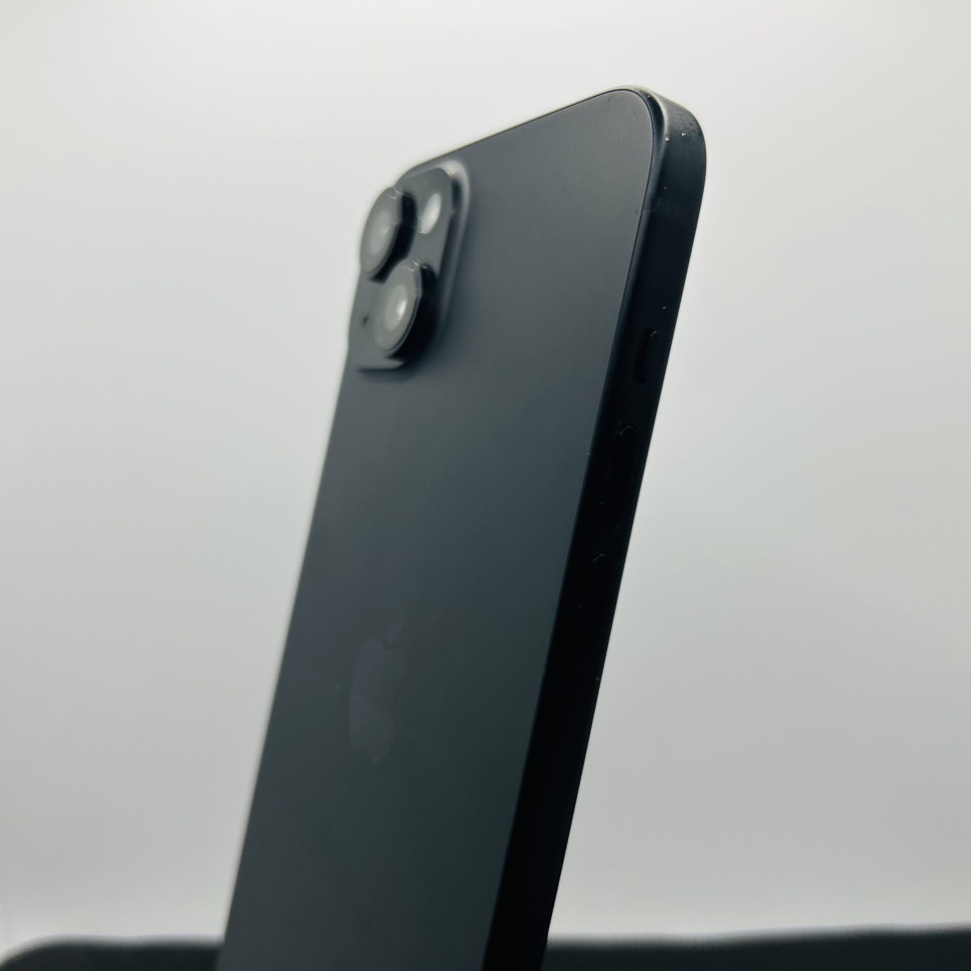 Apple iPhone 15 Plus 128GB Black (Grade B) | Epic Deals SA