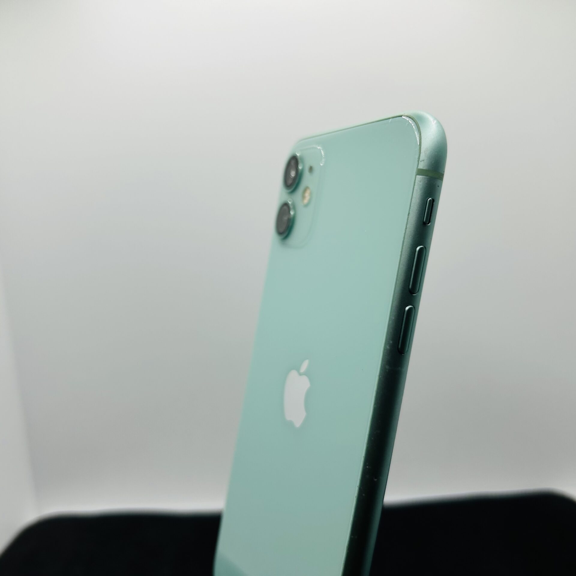 Apple iPhone 11 256GB Green (Grade B) - No Face ID - Image 8