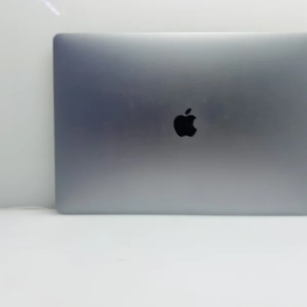 Apple Macbook Pro 16-inch “Core i9” 2.40GHz (TouchBar/2019) 32GB