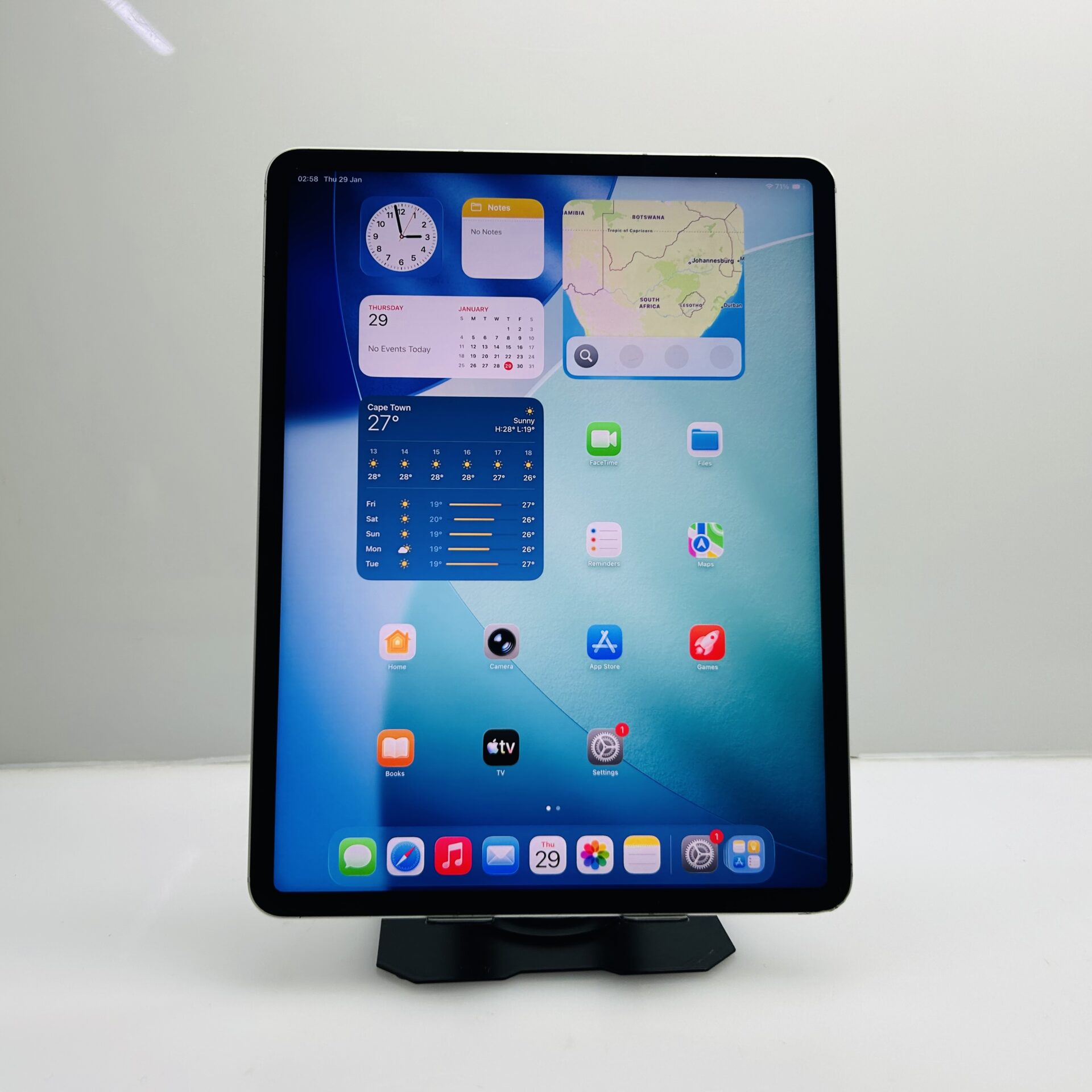 Apple iPad Pro 12.9″ 5th Gen (Wifi Only) 128GB Silver - (Grade B