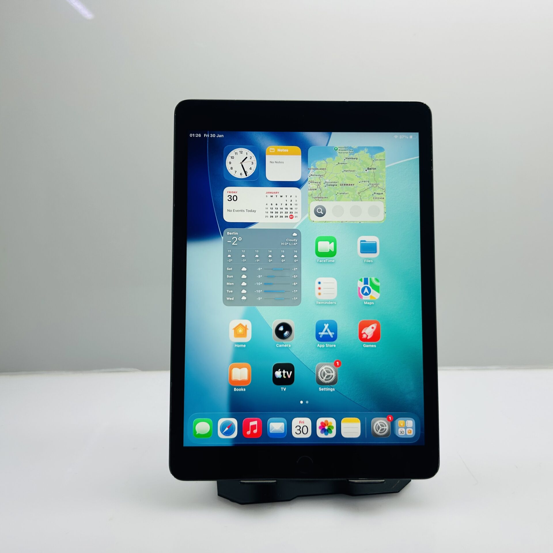 Apple iPad 10.2″ 9th Gen 64GB (Wifi Only) Space Gray – (Grade B) - Image 3