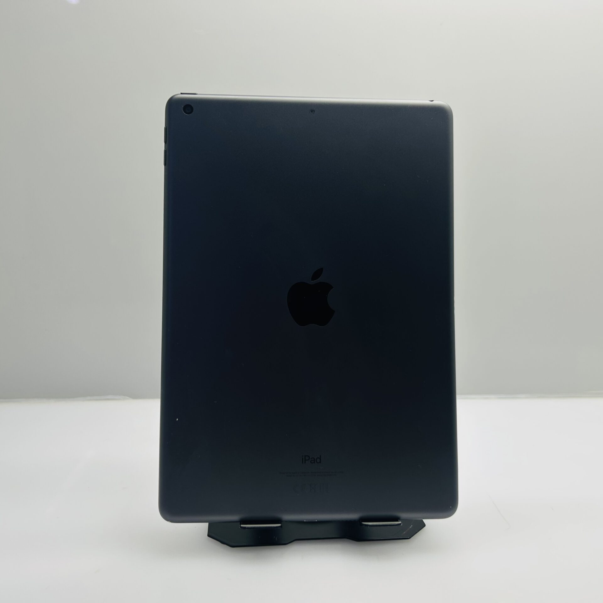 Apple iPad 10.2″ 9th Gen 64GB (Wifi Only) Space Gray – (Grade B) - Image 7