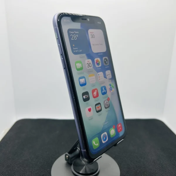 Apple iPhone 11 128GB Purple (Grade B) - Cracked Camera | Epic