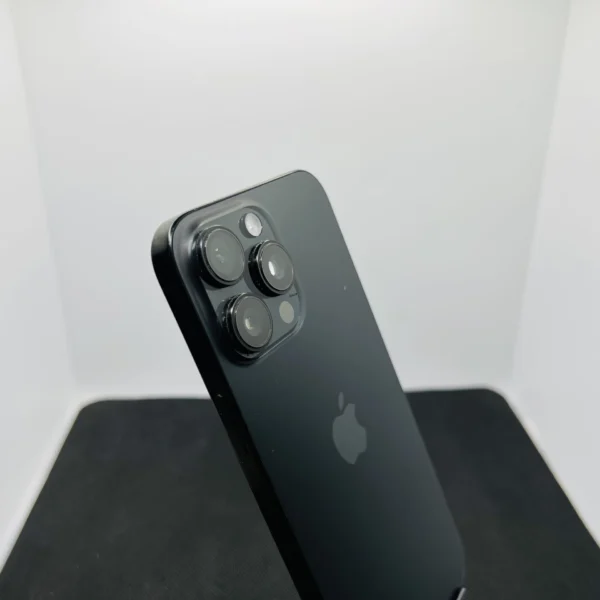 Apple iPhone 16 Pro Max 512GB Black Titanium – (Grade B) | Epic