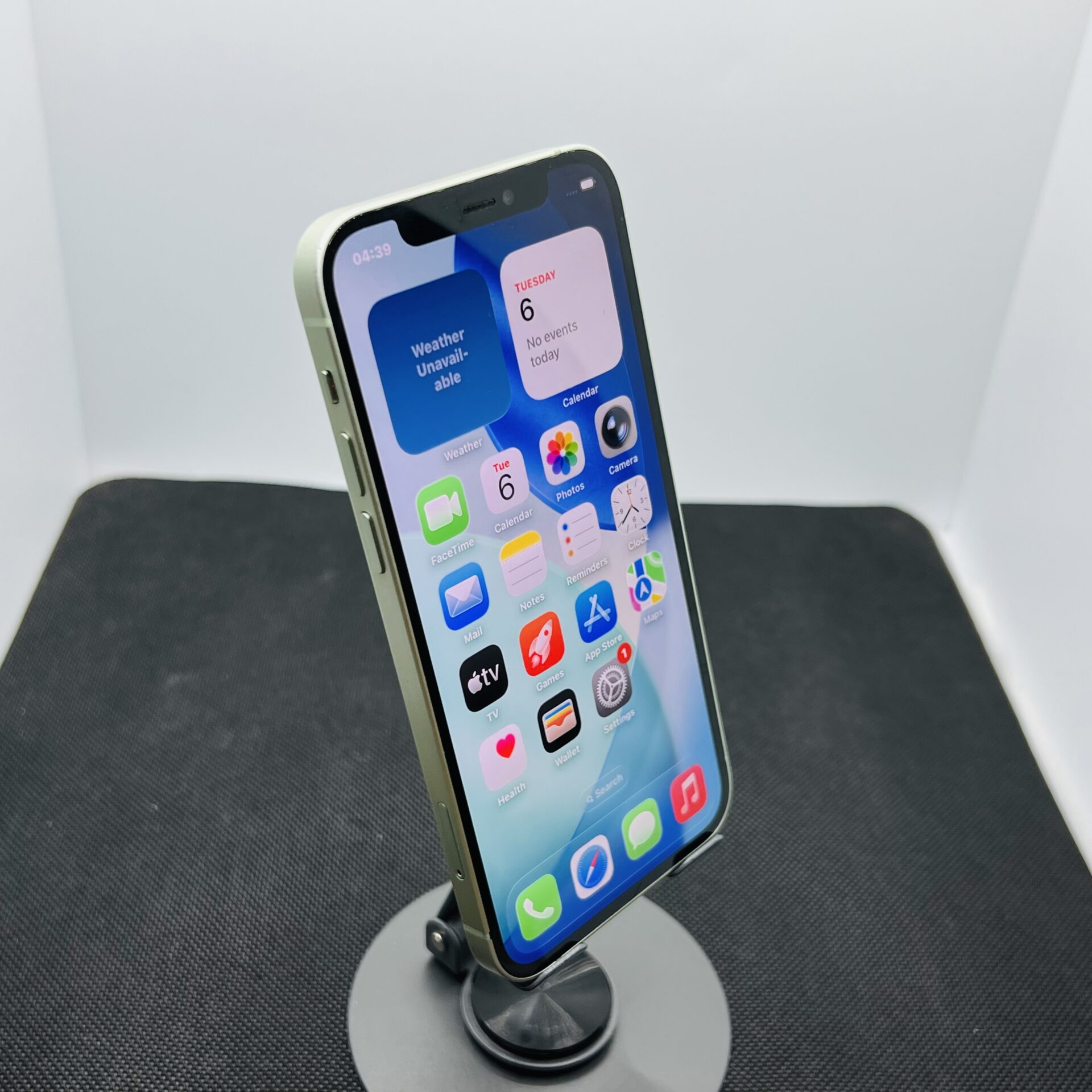 Apple iPhone 12 64GB Green – (Grade B) - Image 3