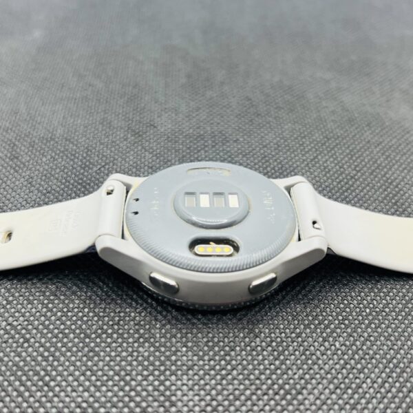 SALE: Garmin Vivoactive 4s Grey – (Condition: Good) - Image 6