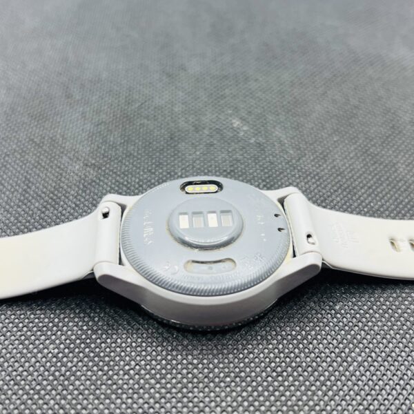 SALE: Garmin Vivoactive 4s Grey – (Condition: Good) - Image 7