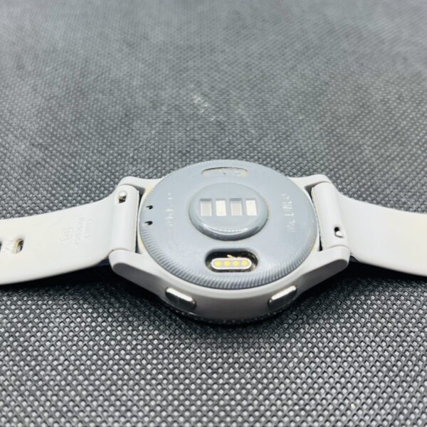 SALE: Garmin Vivoactive 4s Grey – (Condition: Good) - Image 8