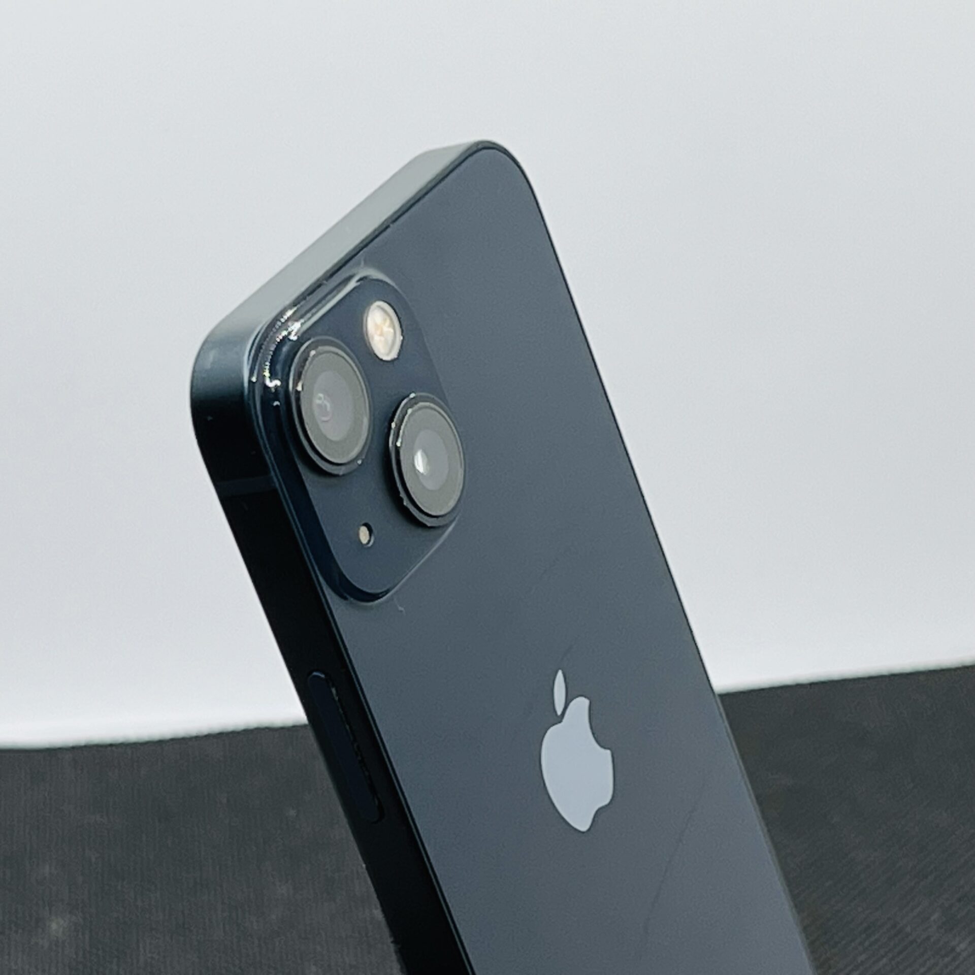Apple iPhone 13 Mini 128GB Midnight – (Grade B) | Epic Deals SA