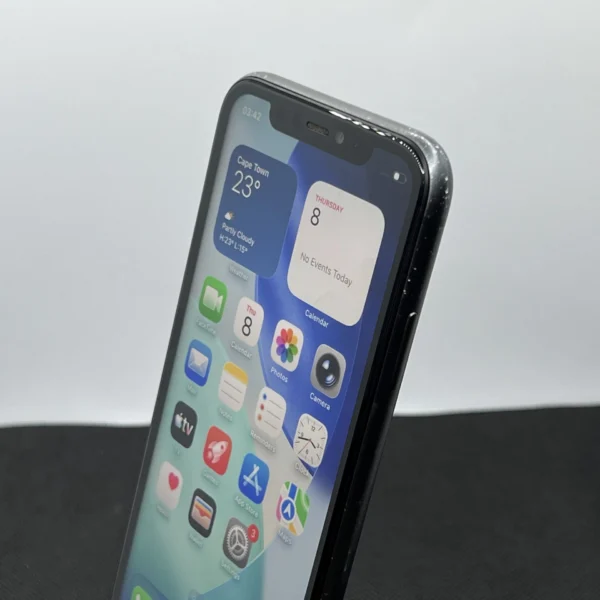 Apple iPhone 11 256GB Black - (Grade B) | Epic Deals SA