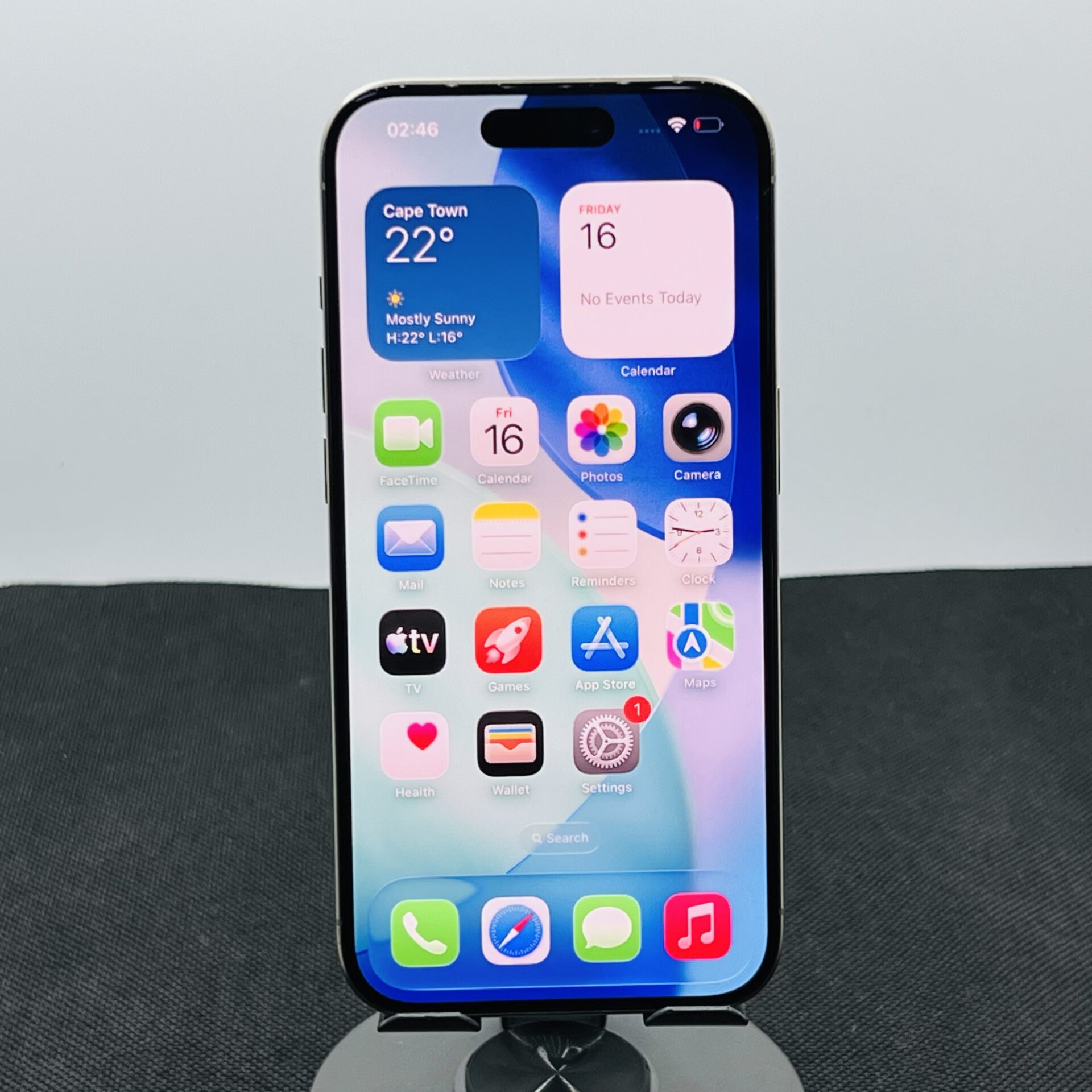 Apple iPhone 15 Pro 256GB Natural Titanium – (Grade B) - Image 3