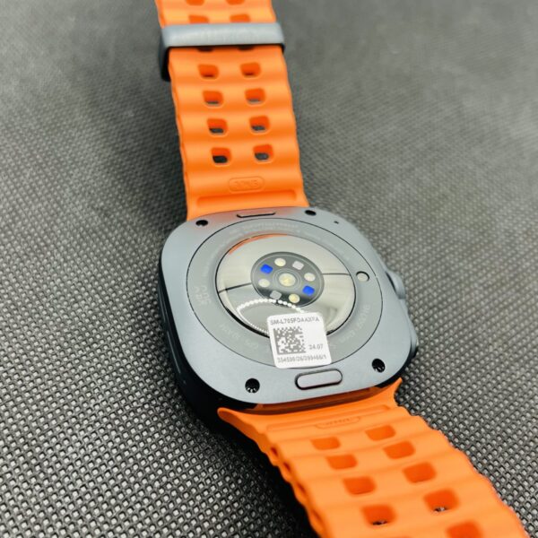 Galaxy Watch Ultra 47mm LTE Titanium Gray (Condition: Pristine) – With Orange Straps - Image 7