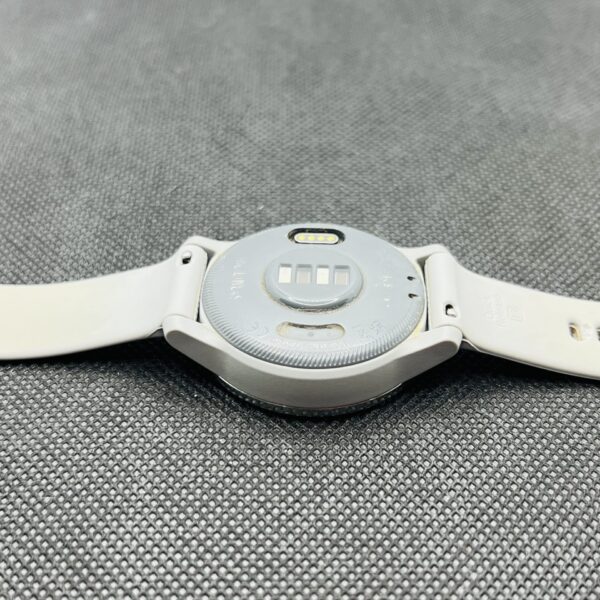 SALE: Garmin Vivoactive 4s Grey – (Condition: Good) - Image 6