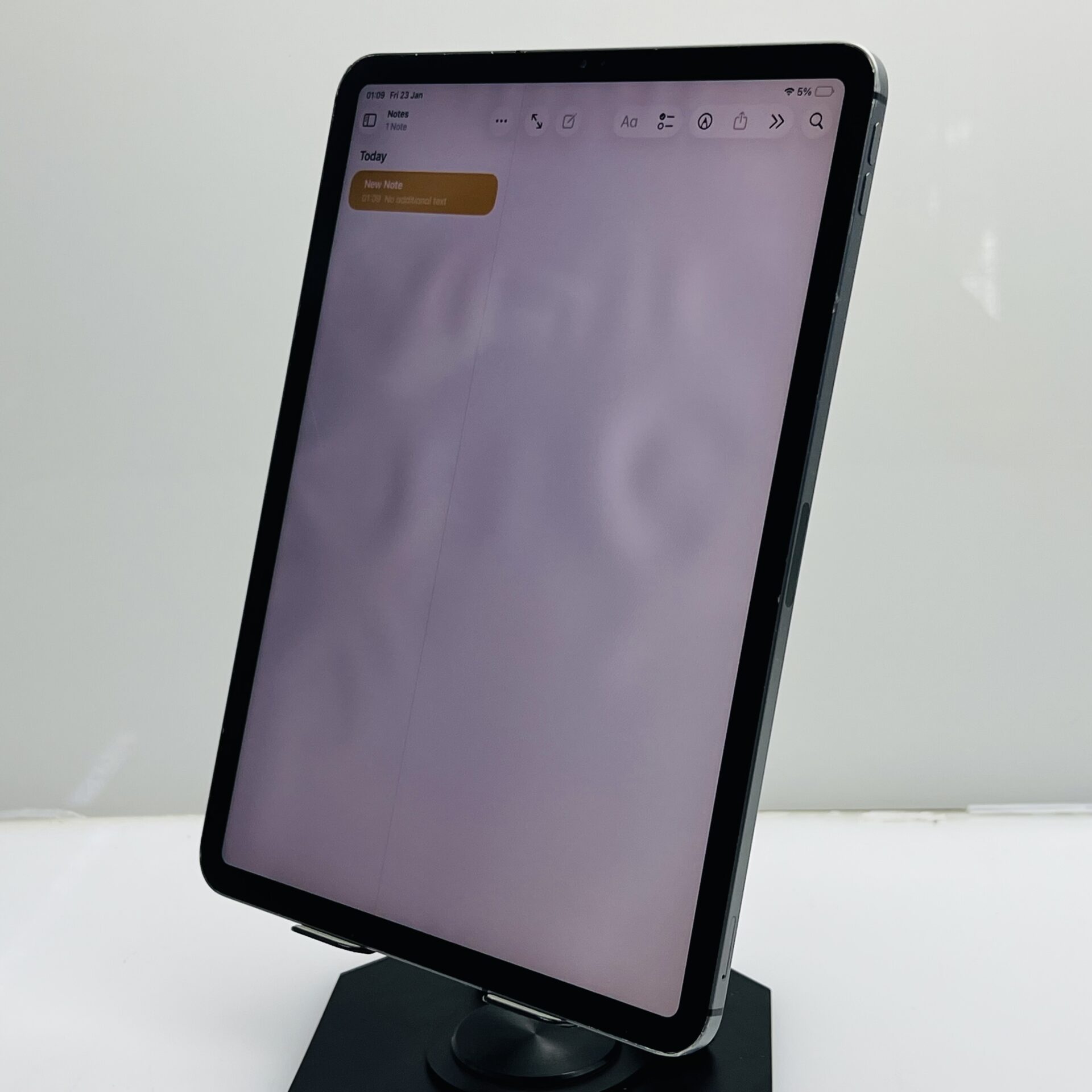 Apple iPad Pro 11″ 1st Gen (Wifi/Cellular) 512GB Space Gray (Grade
