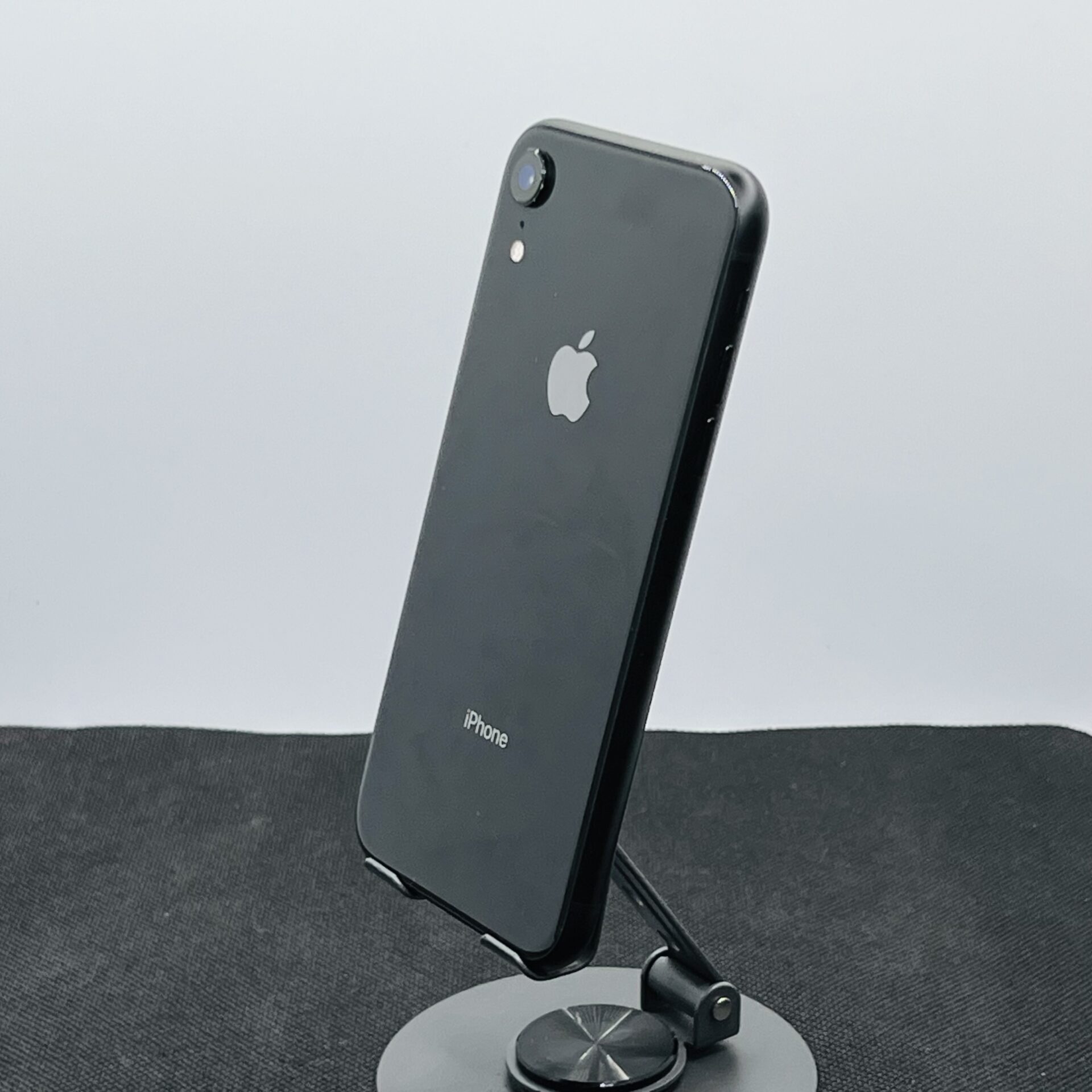 Apple iPhone XR Black 128GB – (Grade B) | Epic Deals SA