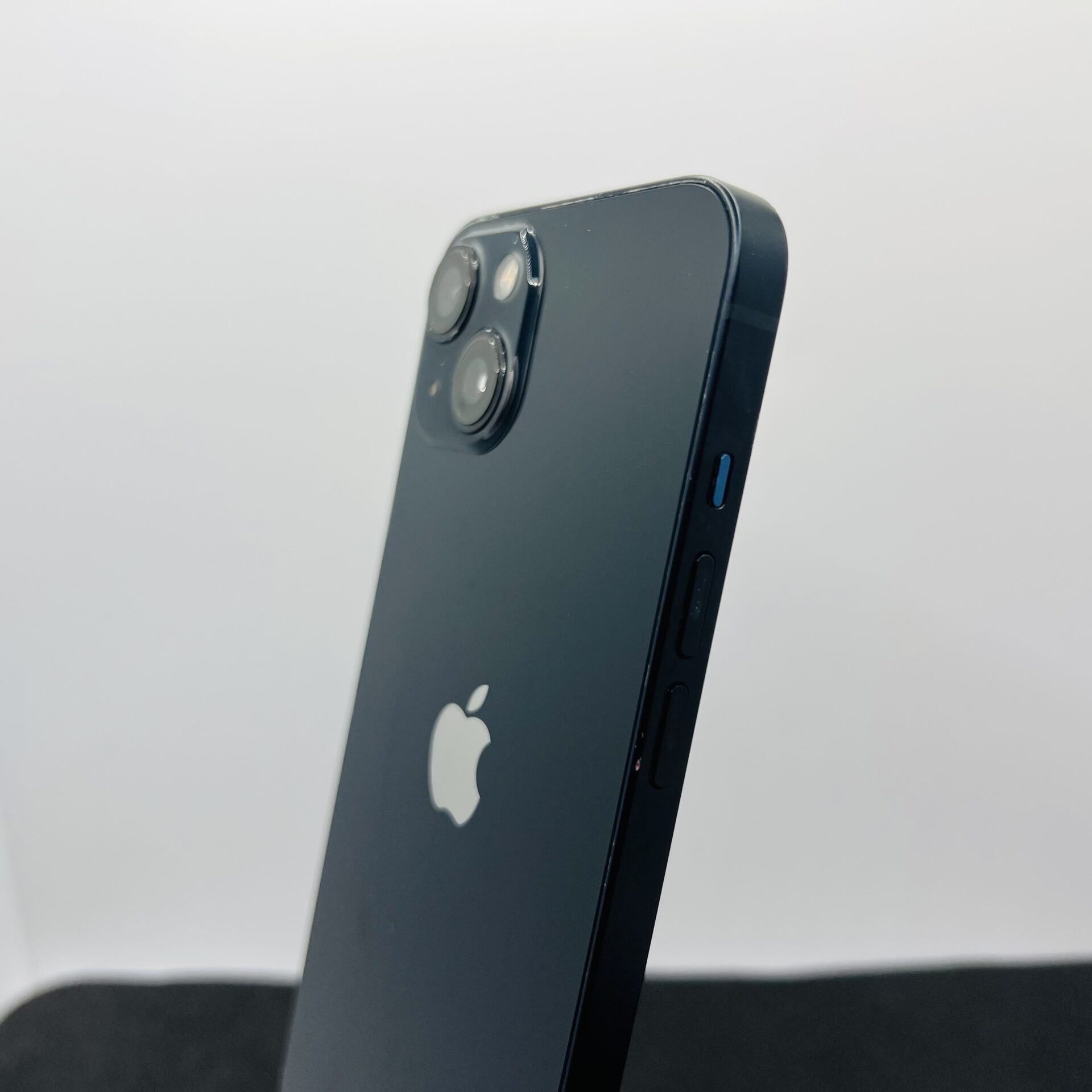 Apple iPhone 13 128GB Midnight - (Grade B) | Epic Deals SA