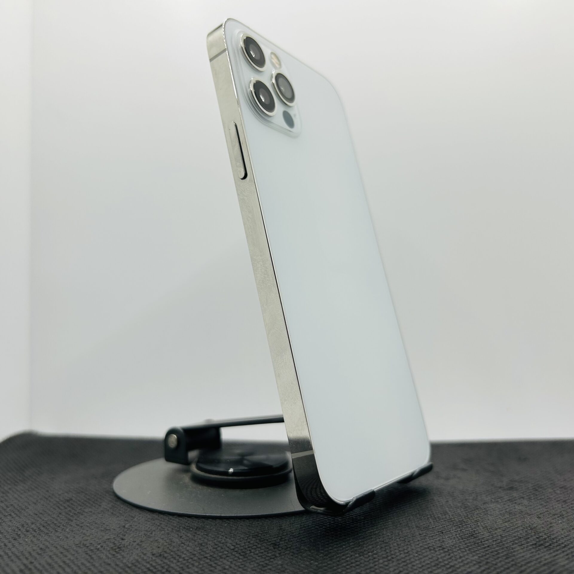 Apple iPhone 12 Pro 256GB Silver (Grade B) | Epic Deals SA
