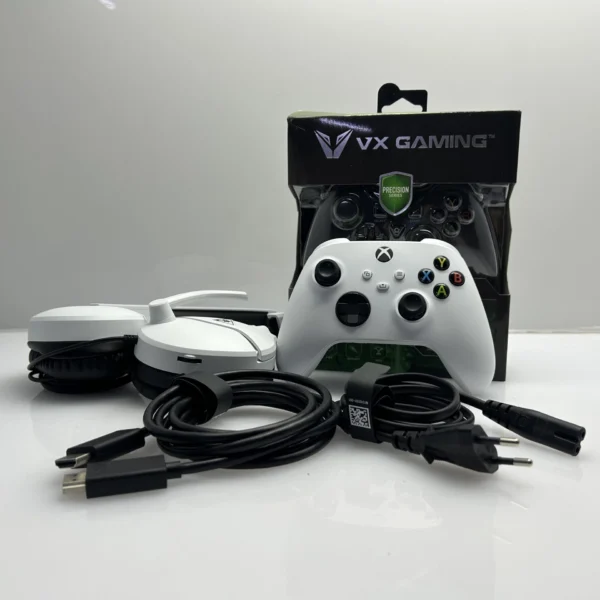 Xbox Series S 512GB White + 2 Controller + 1 Power Cable + 1 HDMI