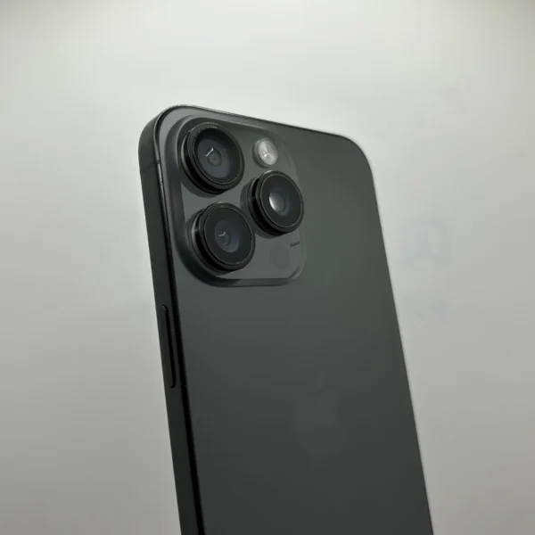 Apple iPhone 15 Pro Max 256GB ブラックチタニウム Apple iPhone 15 Pro Max 256GB Black Titanium - (Grade B) | Epic