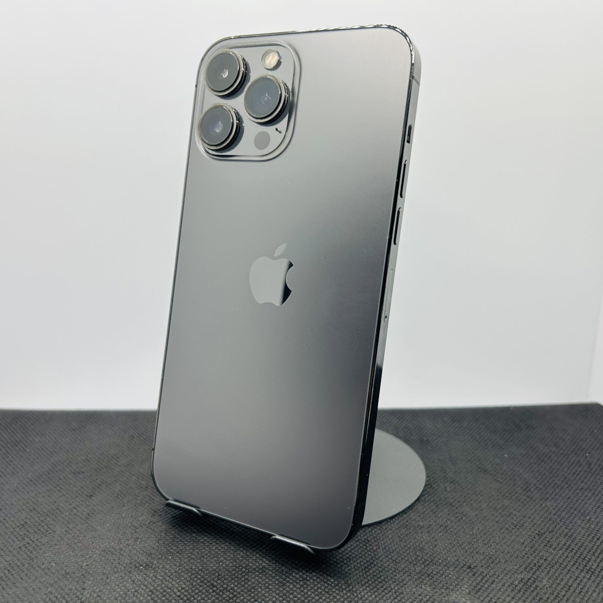 Apple iPhone 13 Pro Max 256GB Graphite - (Grade B) | Epic Deals SA