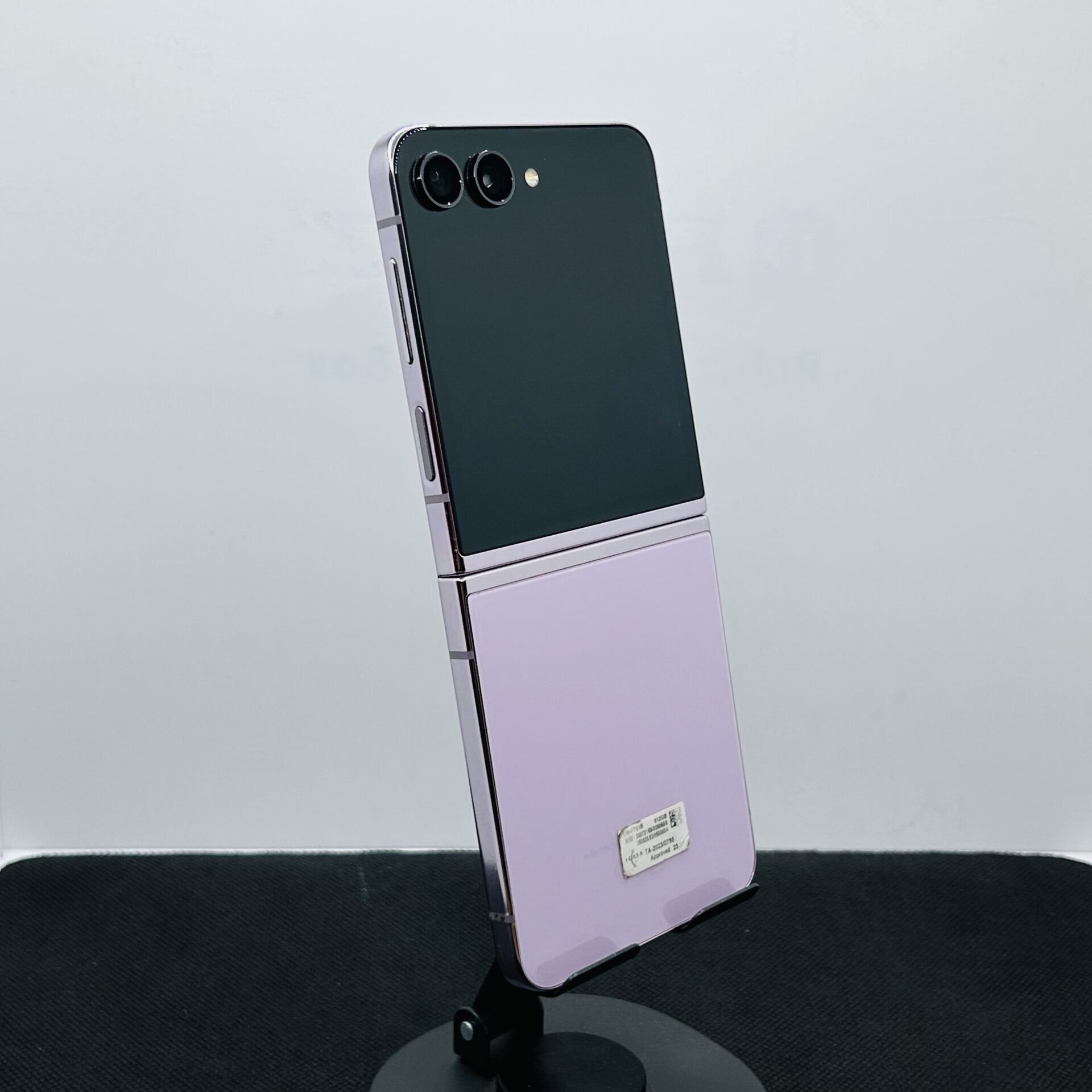 Samsung Galaxy Z Flip 5 512GB Lavender - (Grade B) | Epic Deals SA