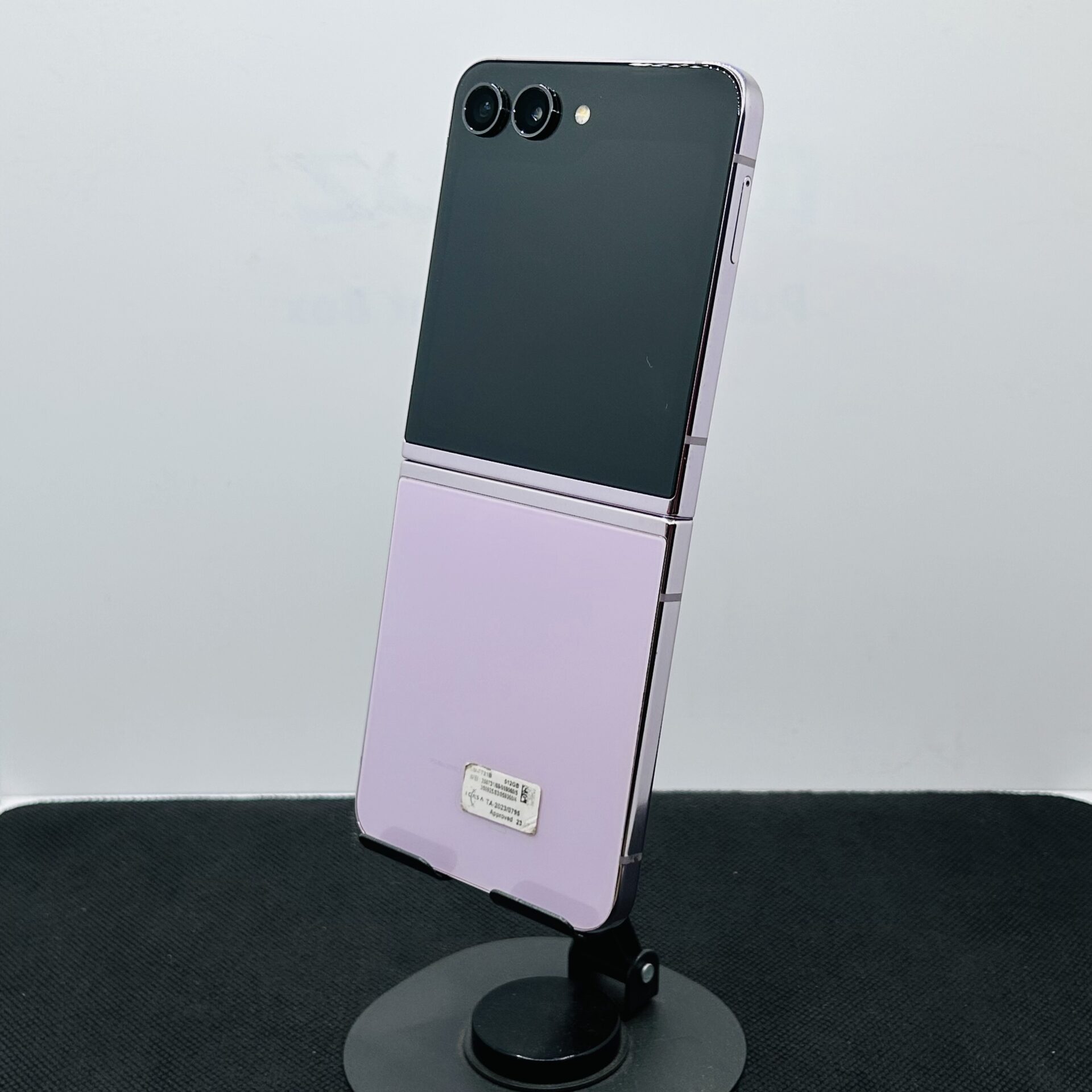 Samsung Galaxy Z Flip5 ラベンダー　512GB Samsung Galaxy Z Flip 5 512GB Lavender - (Grade B) | Epic Deals SA