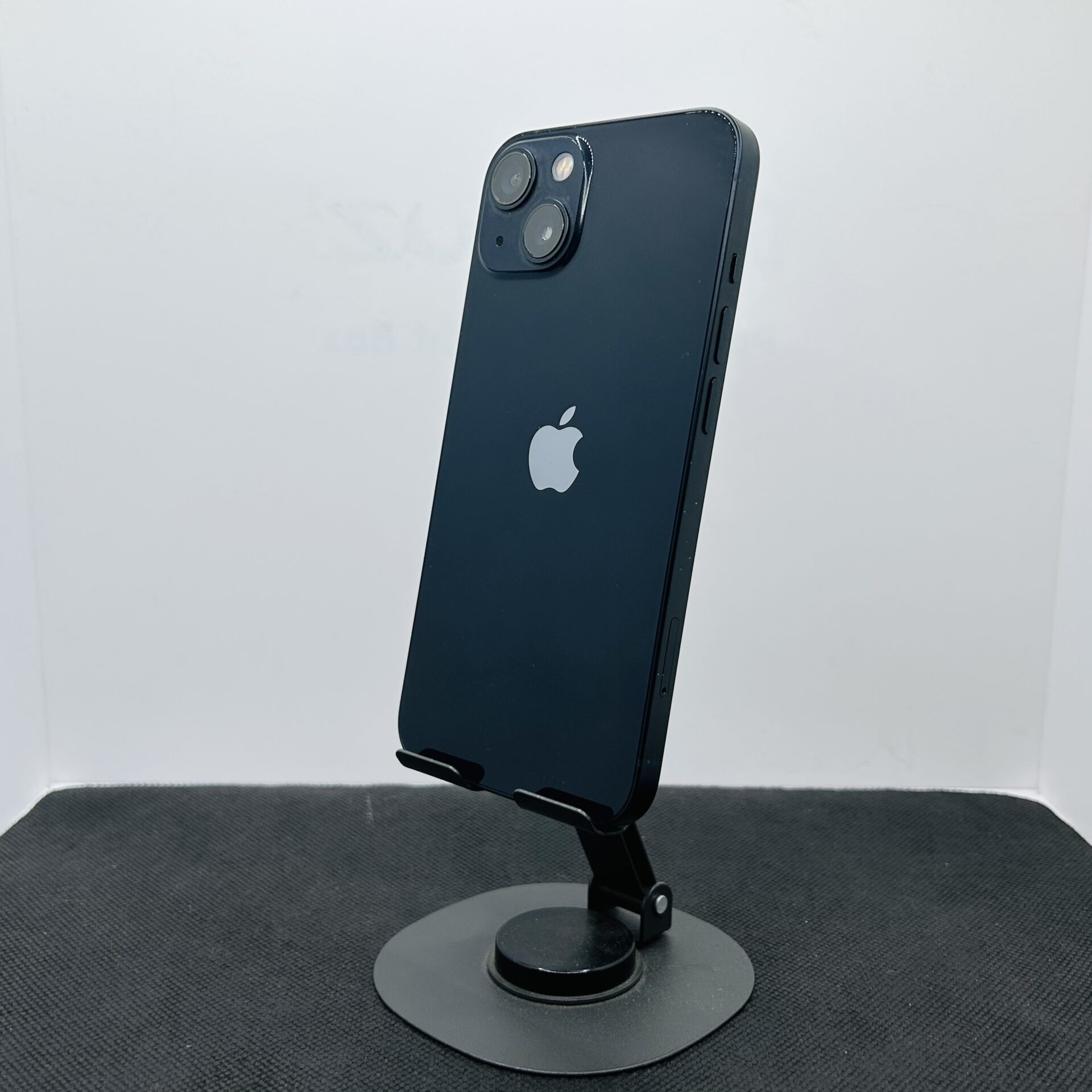Apple iPhone 13 128GB Midnight - (Grade B) | Epic Deals SA