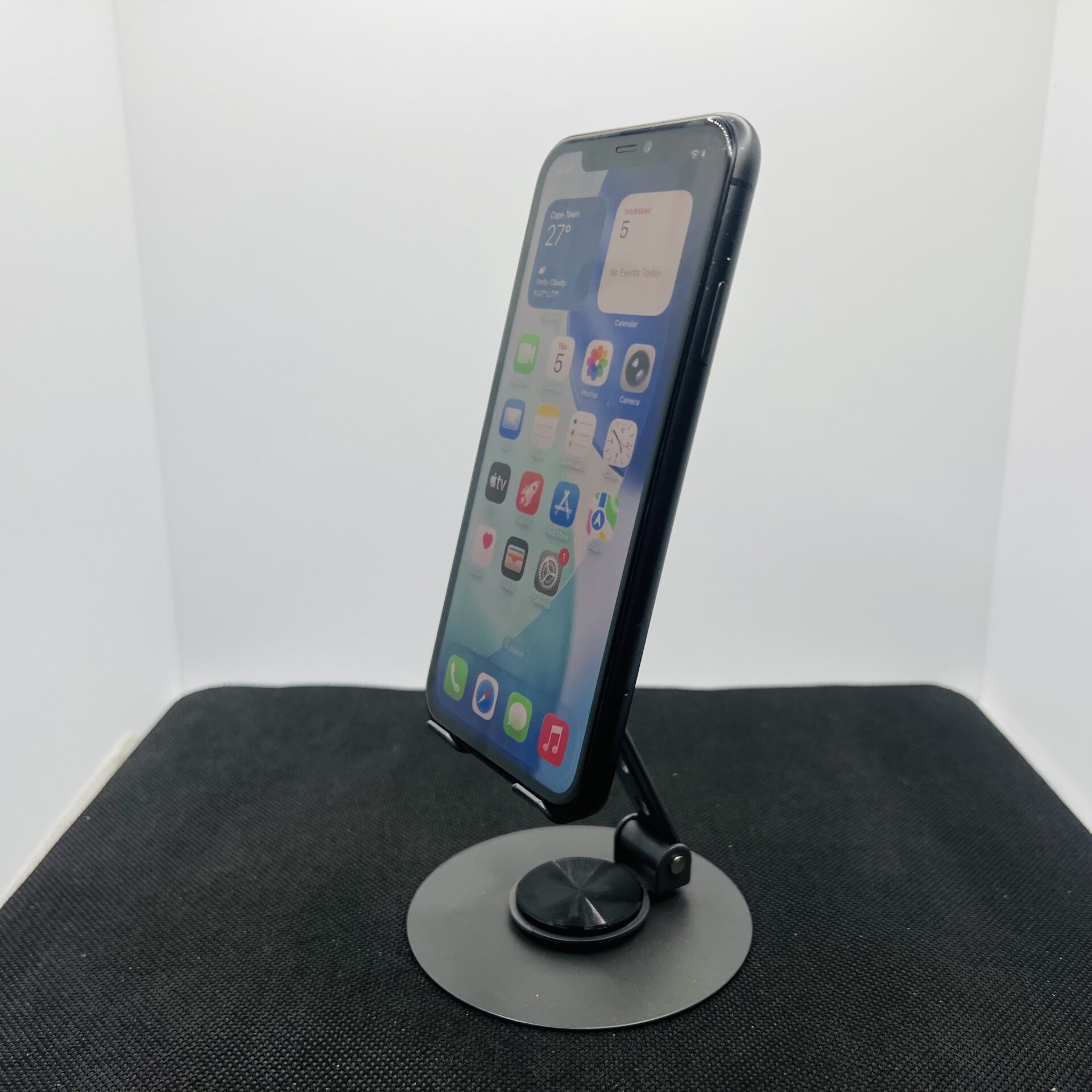Apple iPhone 11 256GB Black – (Grade B) | Epic Deals SA