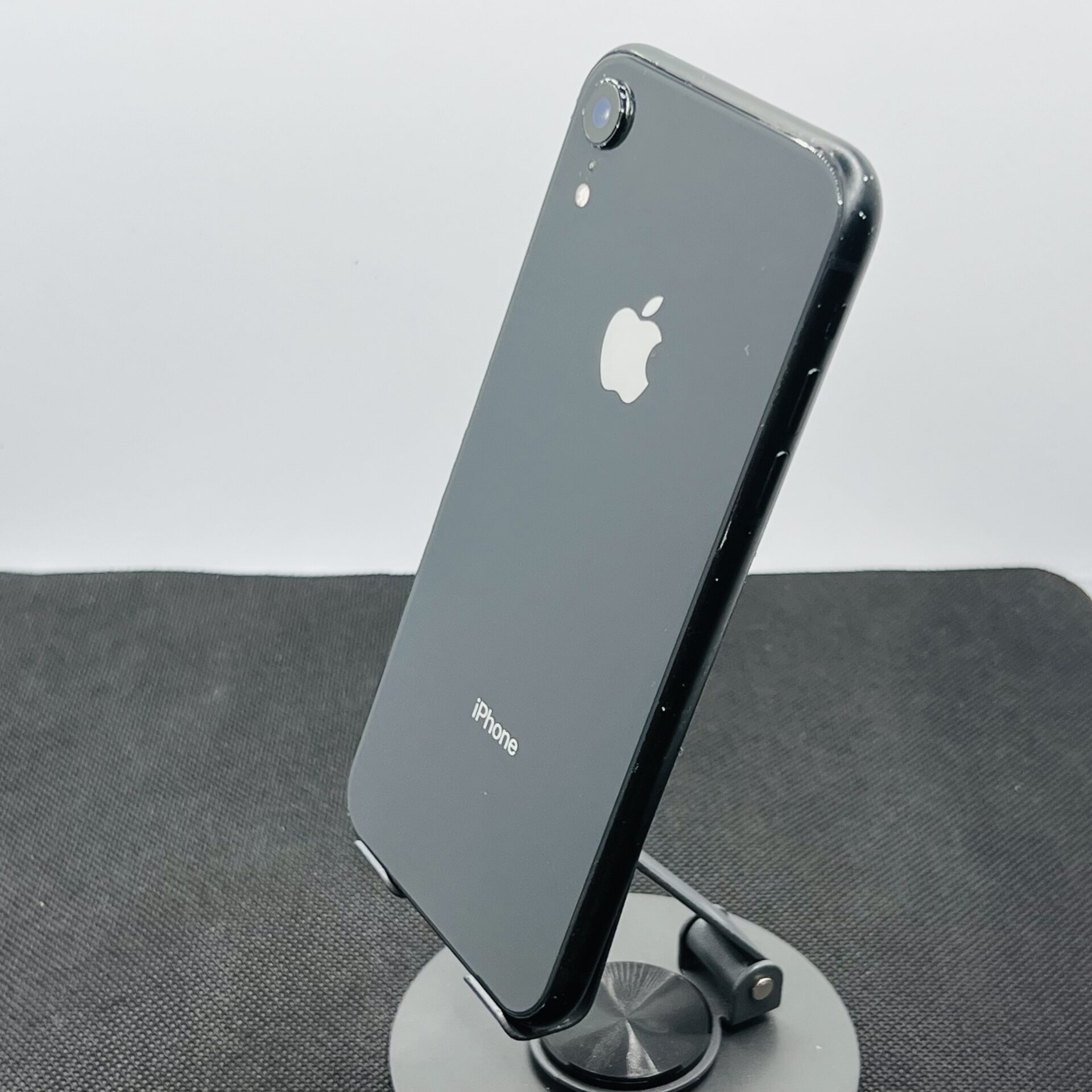 Apple iPhone XR 64GB Black (Grade B) – No Face ID | Epic Deals SA