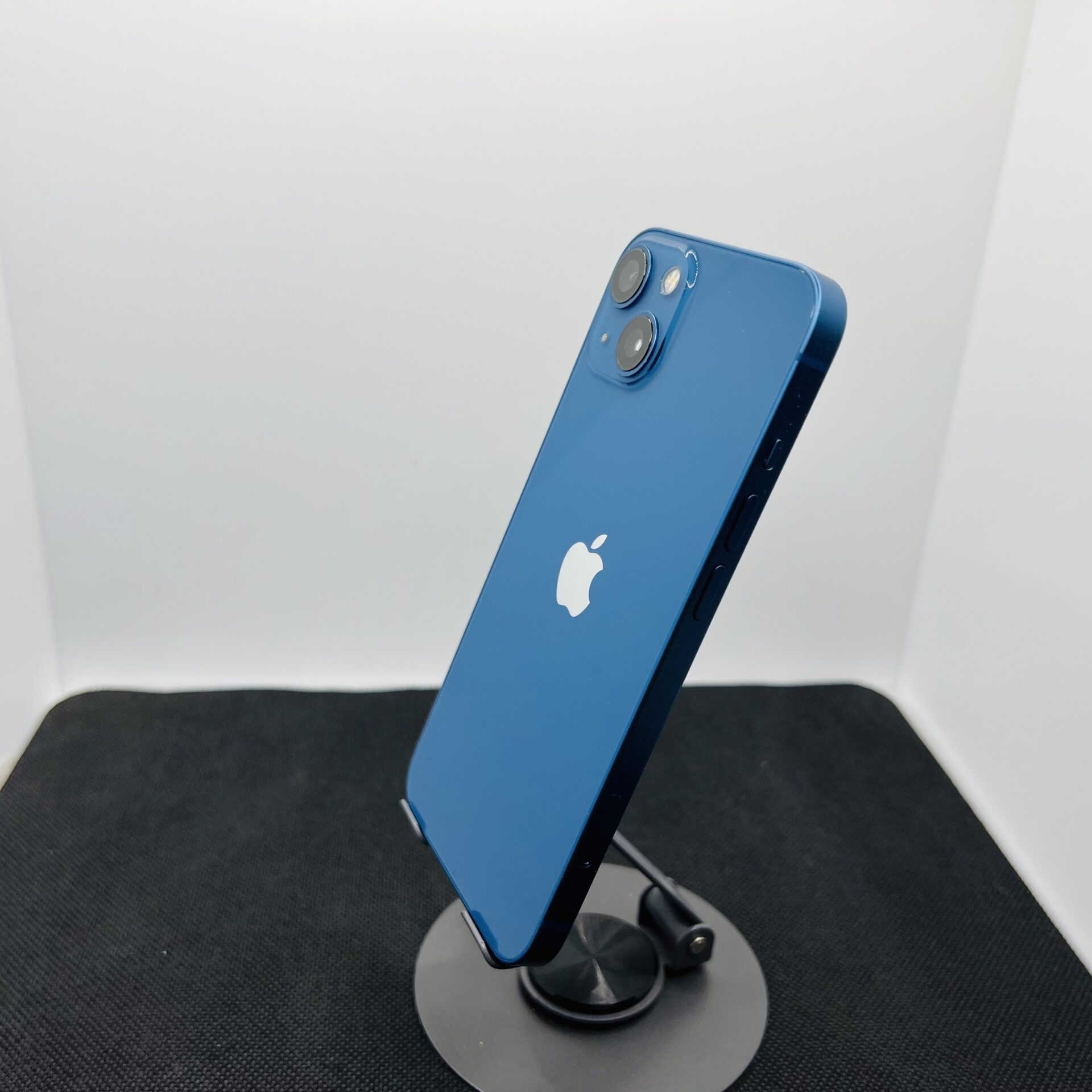 iPhone 13 本体　ブルー　128㎇ Apple iPhone 13 128GB Blue – (Grade B) | Epic Deals SA