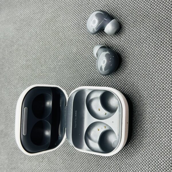 Samsung Galaxy Buds 2 Black – (Grade B) - Image 7