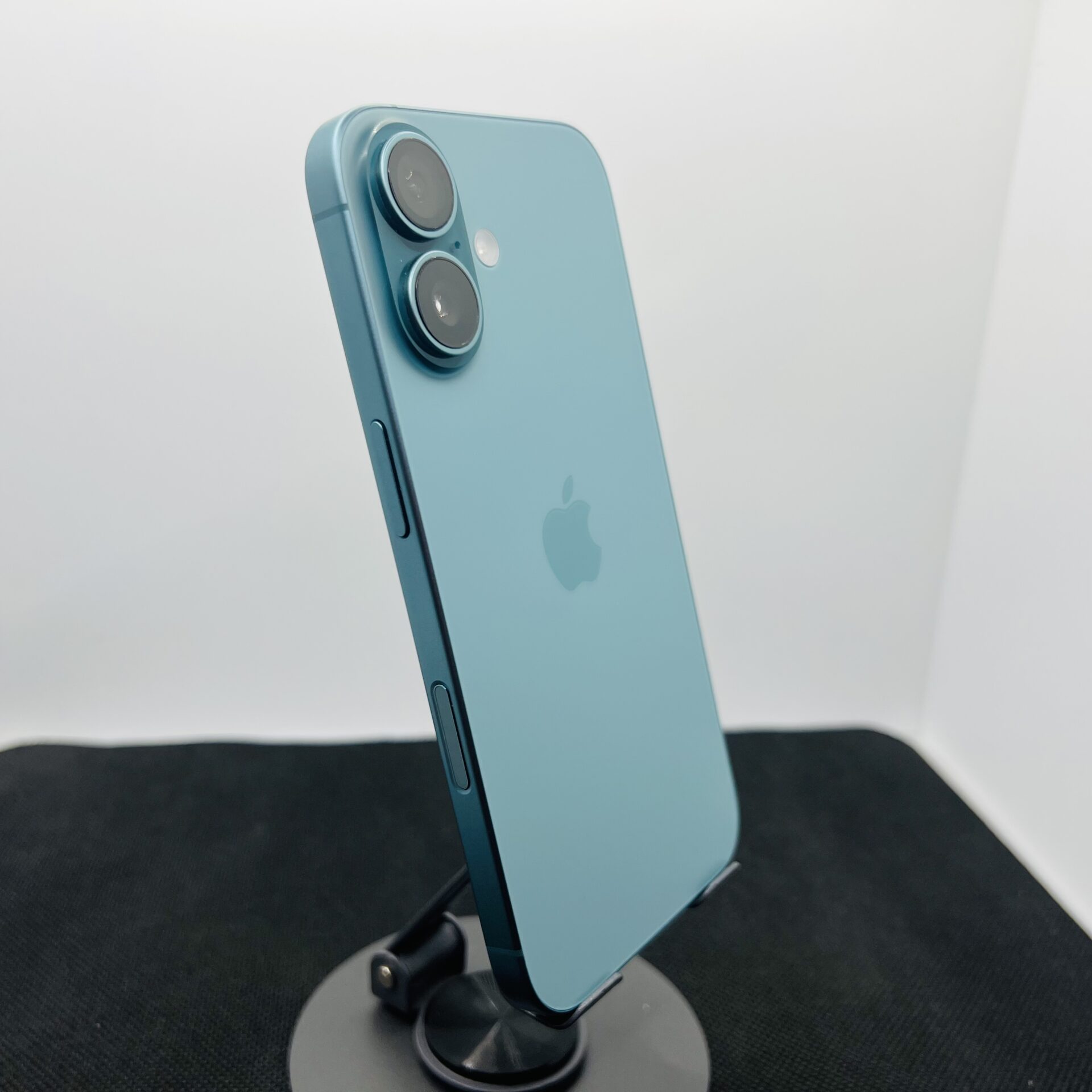 Apple iPhone 16 256GB Teal (Grade B) – eSIM Only | Epic Deals SA