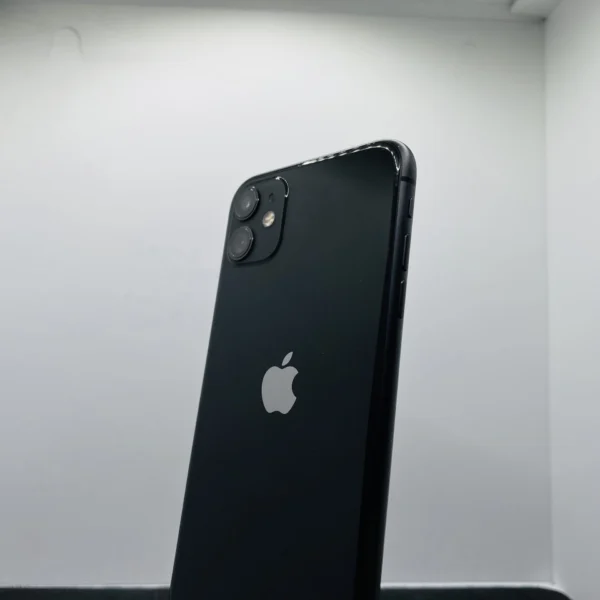 Apple iPhone 11 Black 128GB Black - (Grade B) | Epic Deals SA