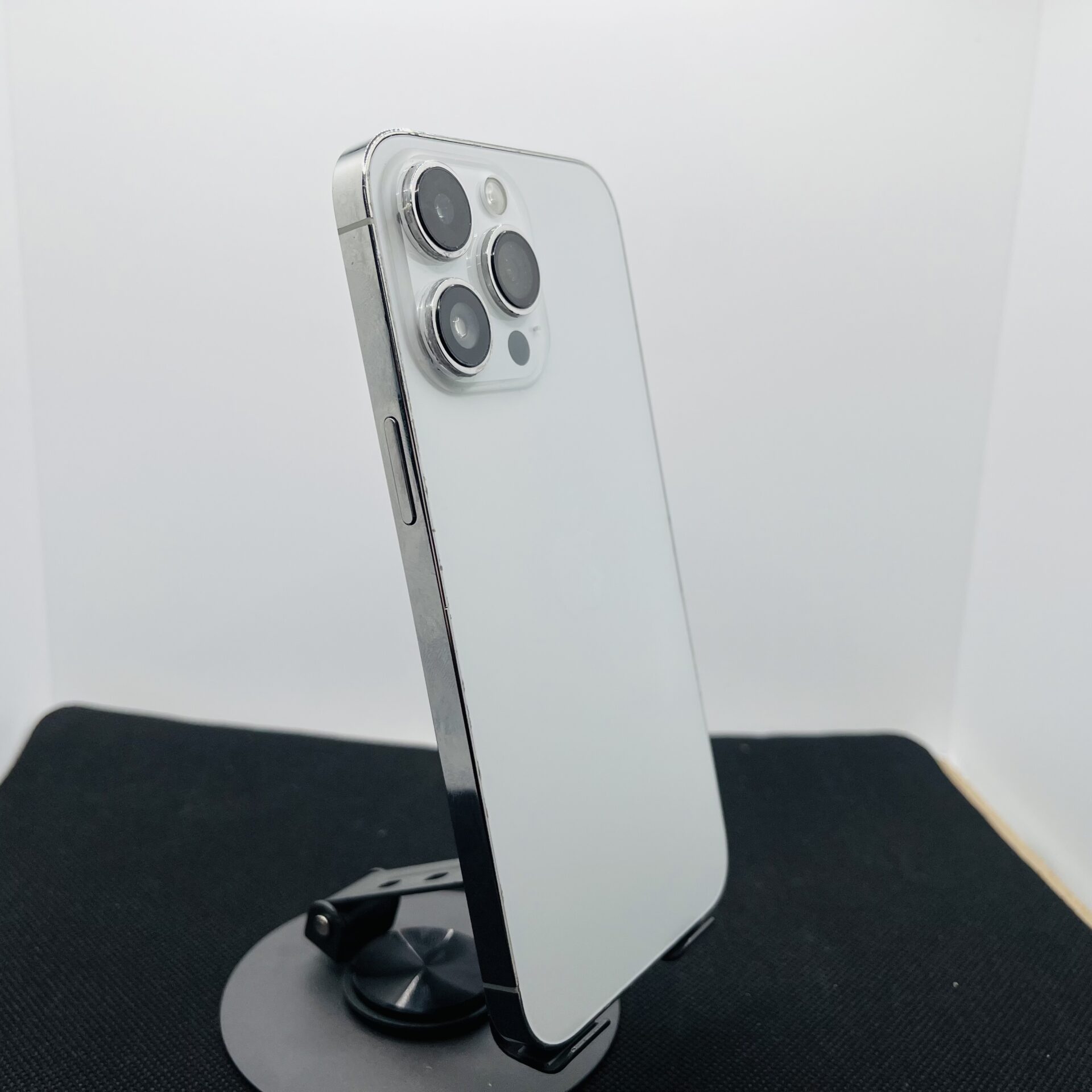 Apple iPhone 14 Pro Max 512GB Silver - (Grade B) | Epic Deals SA